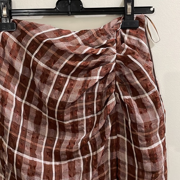 Zara long skirt with slit and hidden skirt - Picture 3 of 5